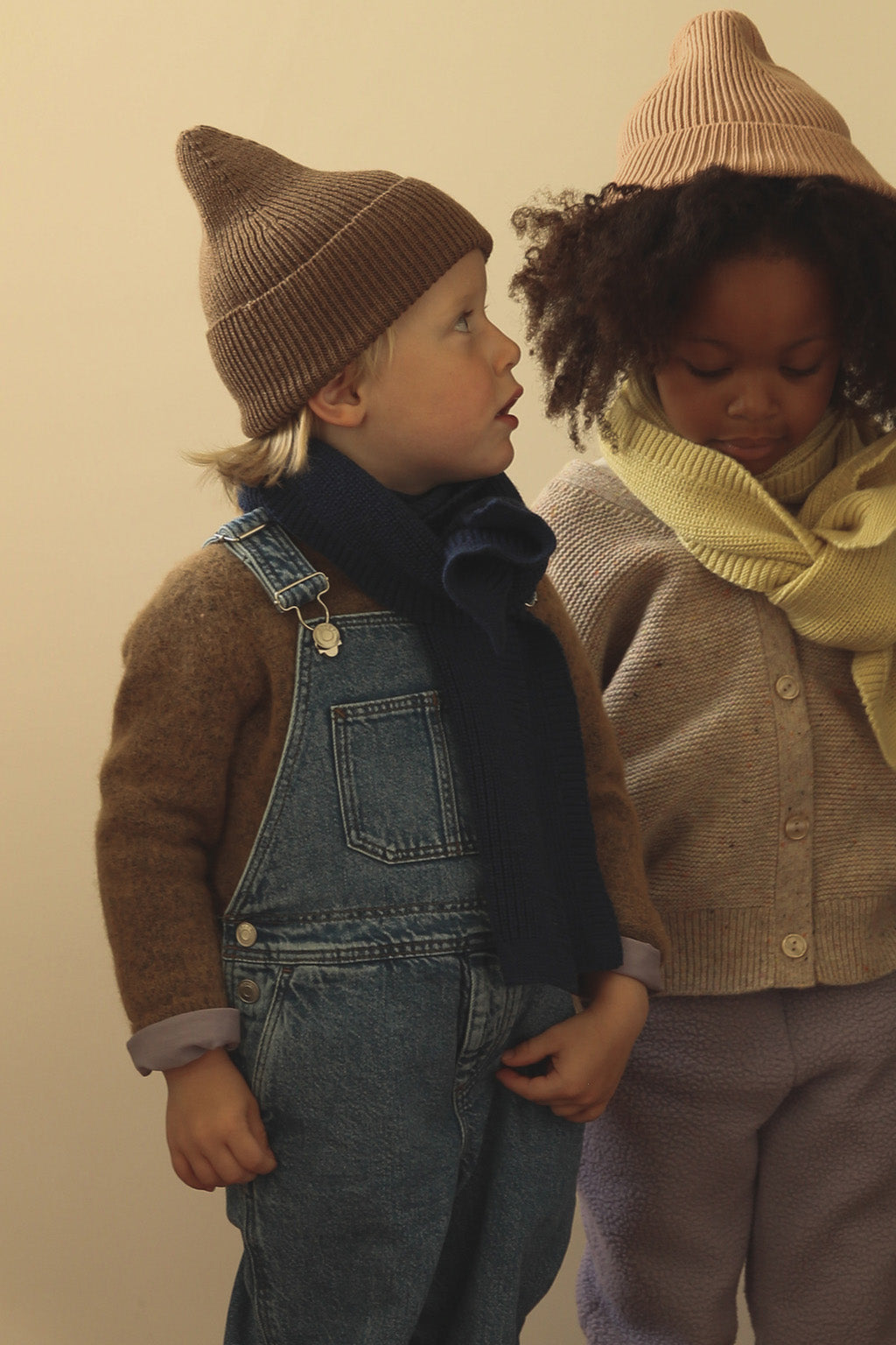 Hvid beanie Fonzie kids - Mocha