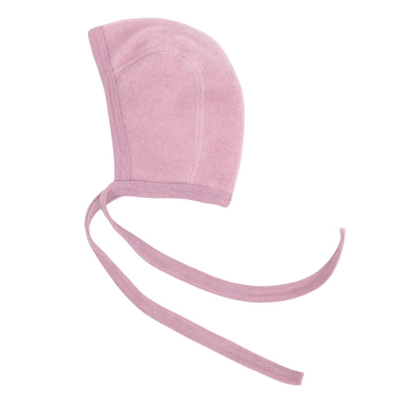 Engel natur wolfleece strikmutsje in de kleur rosewood melange - de Wevershoek