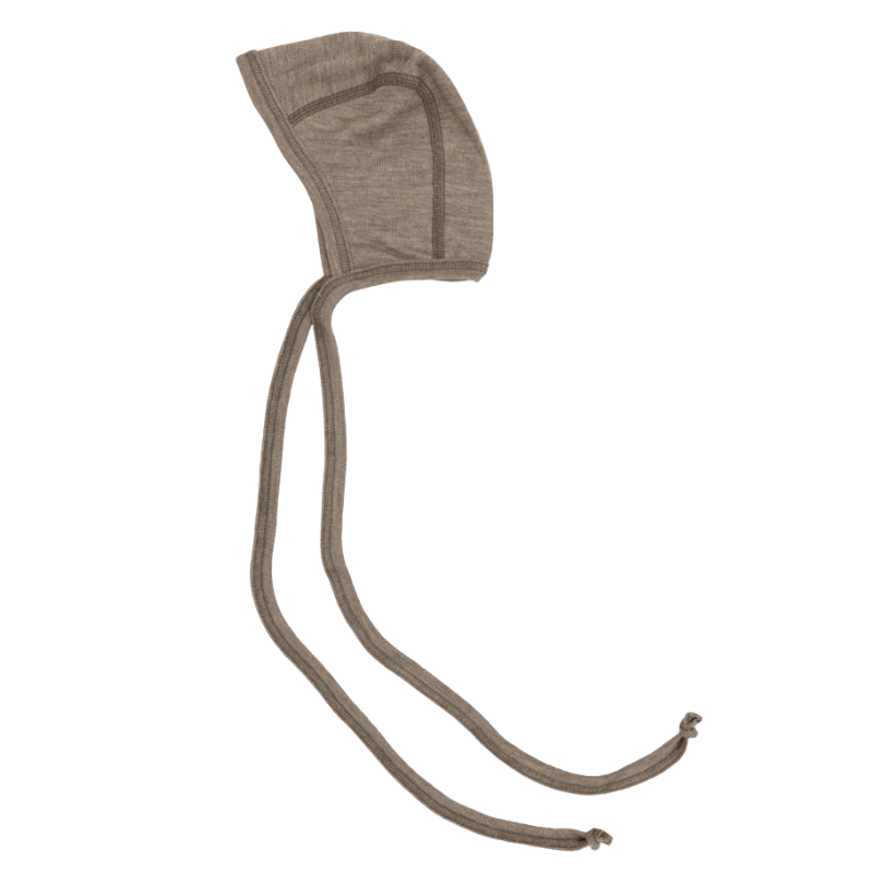 Engel natur wol zijde strikmutsje in de kleur walnut melange - de Wevershoek