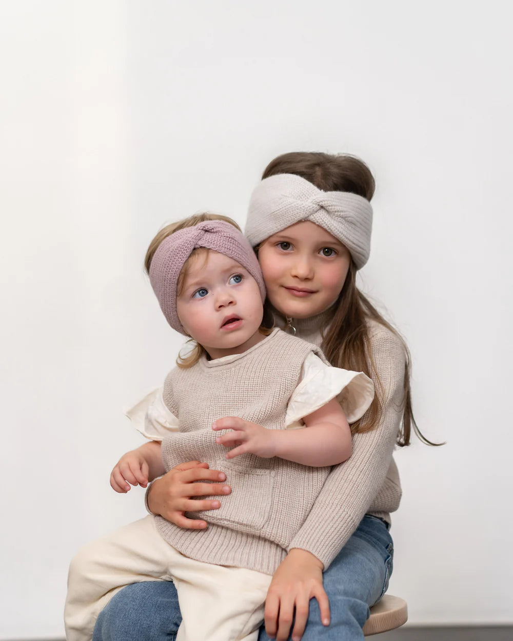 HALFEN kasjmier kinder hoofdband met knoop - Beige