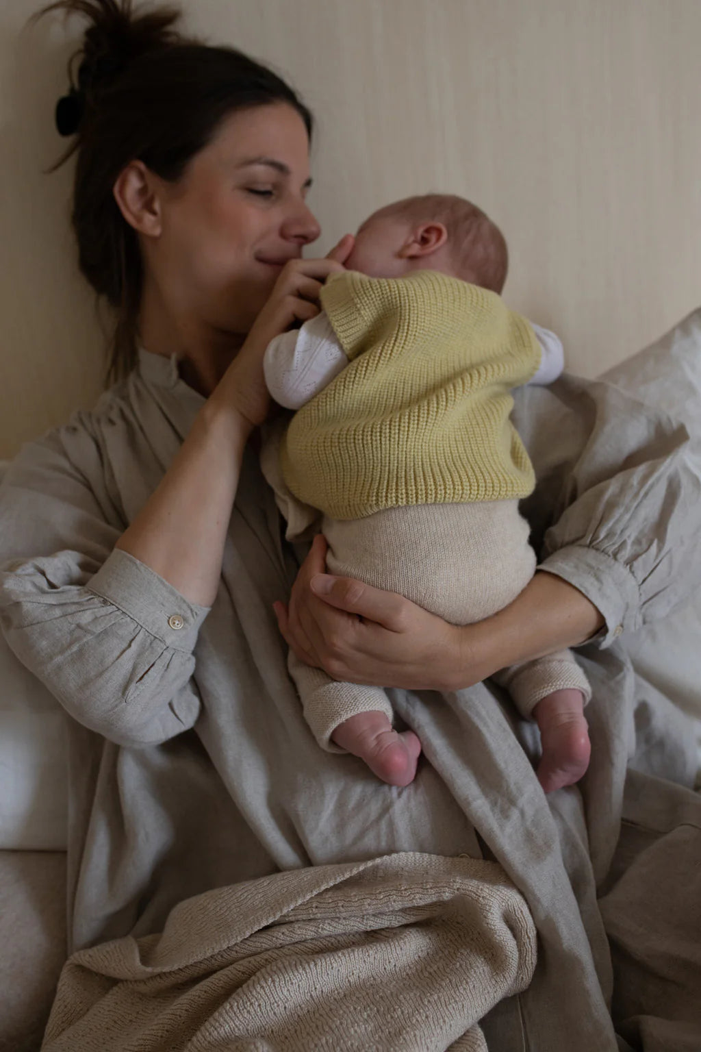 Hvid vest Harvey baby - Light yellow