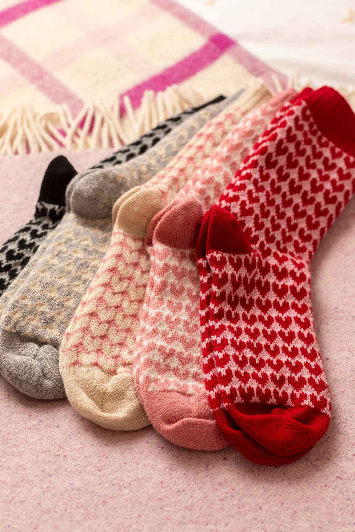 Rosie Sugden kasjmier dames slaap sokken Hearts - Chanti / Lilly