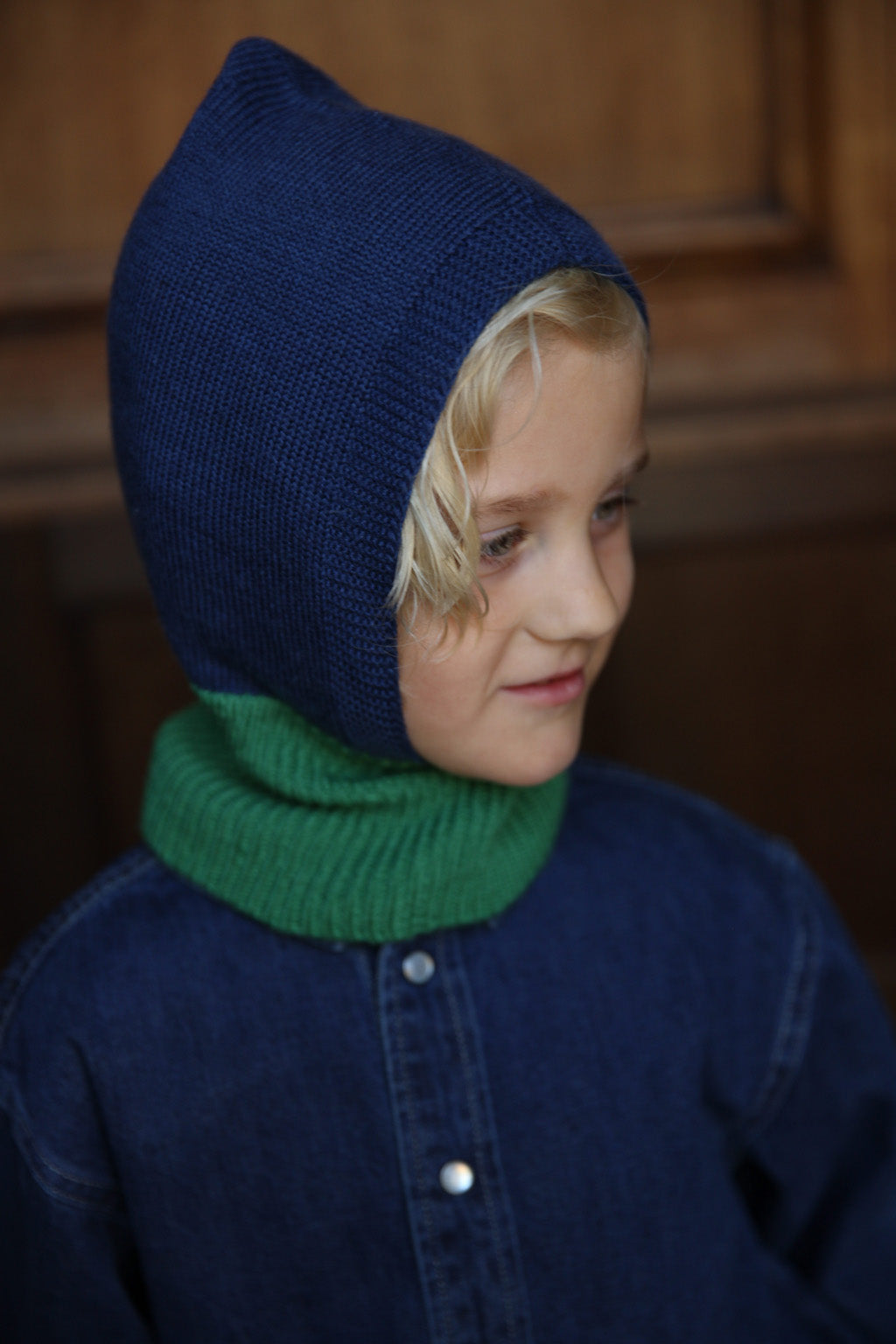 Hvid balaclava Eddy - Blue / Grass