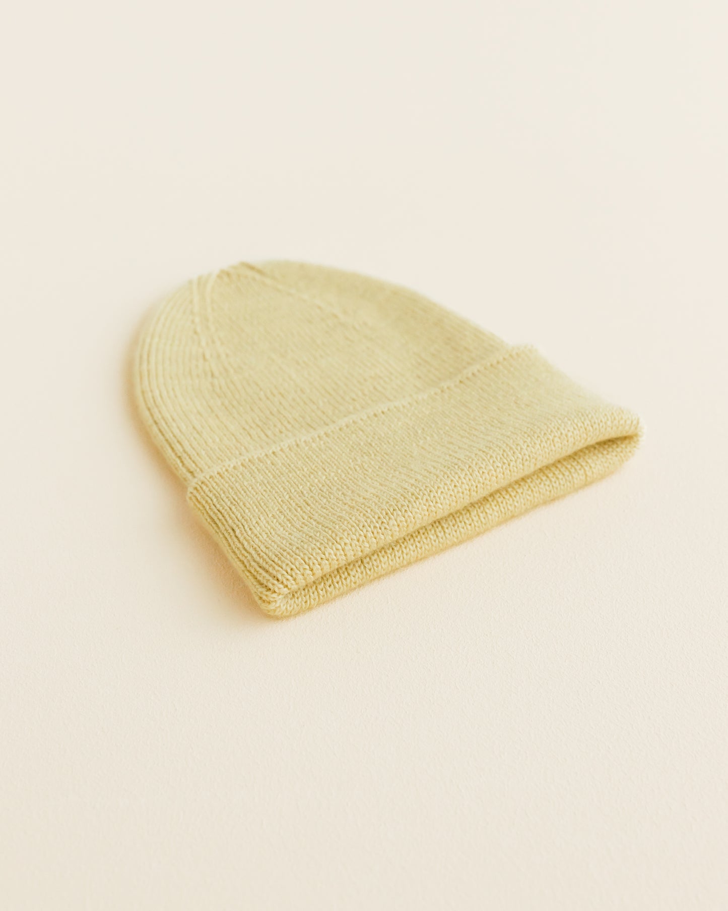 Hvid Beanie Fonzie Neugeborenen - Creme