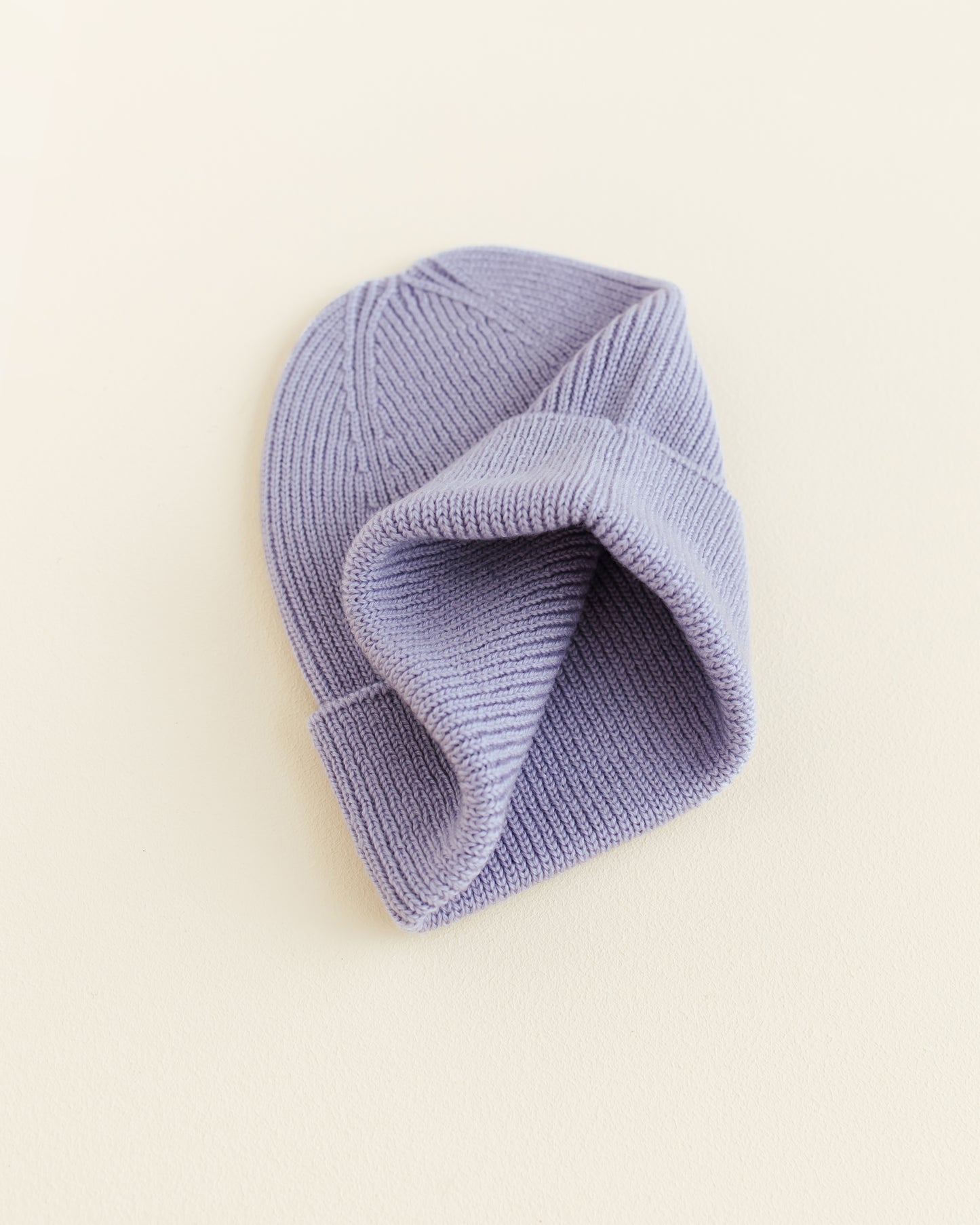Hvid beanie Fonzie newborn - Lilac