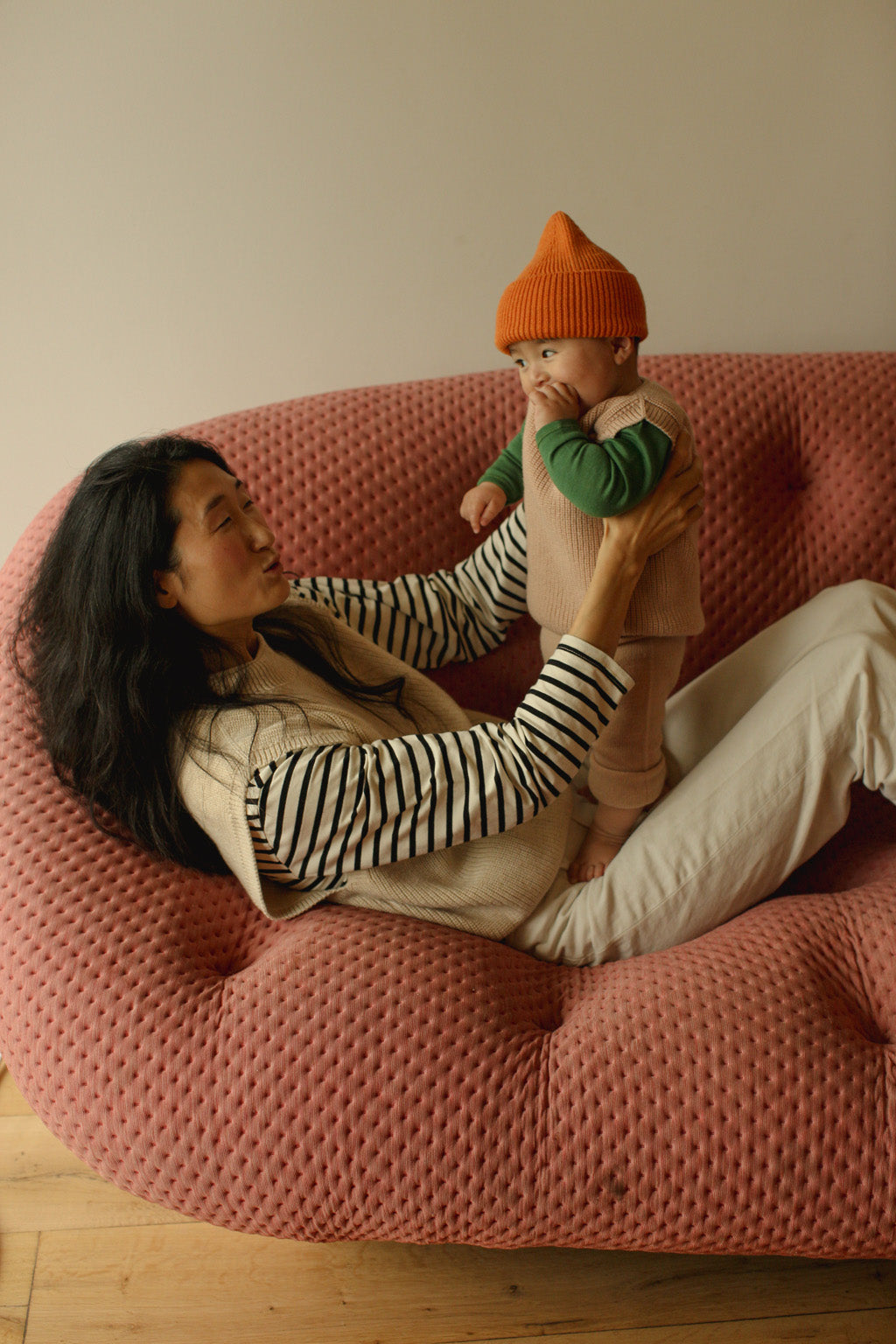 Hvid beanie Fonzie kids - Orange