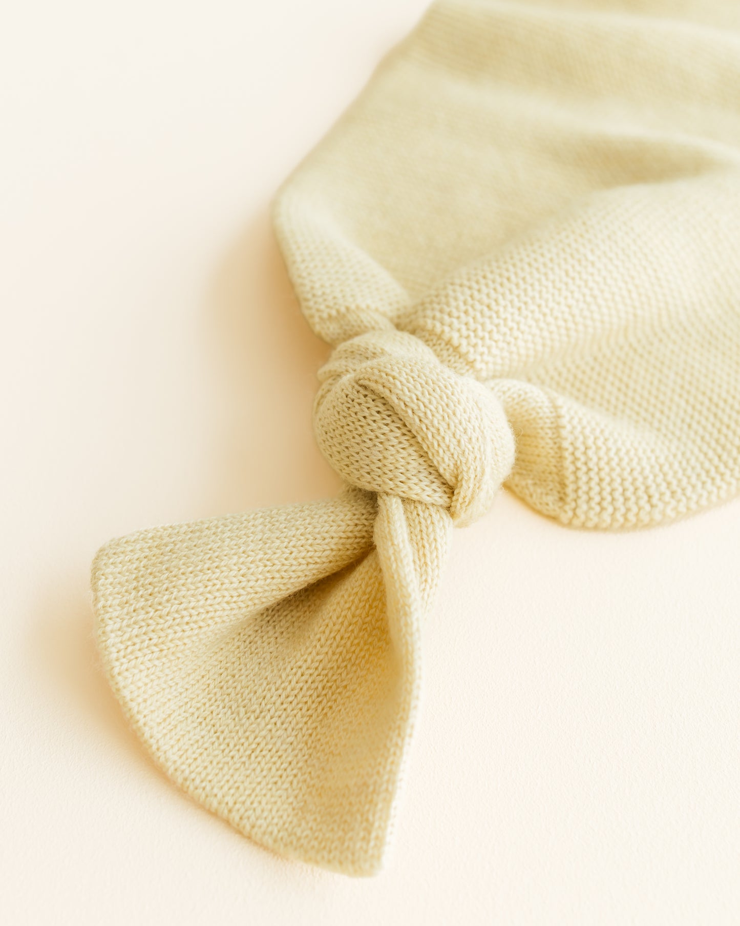 Hvid cocoon - Light Yellow