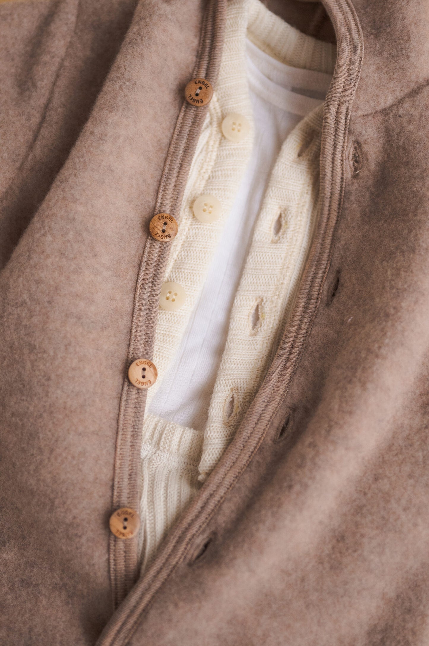 Knitted wool ribbed cardigan - natural