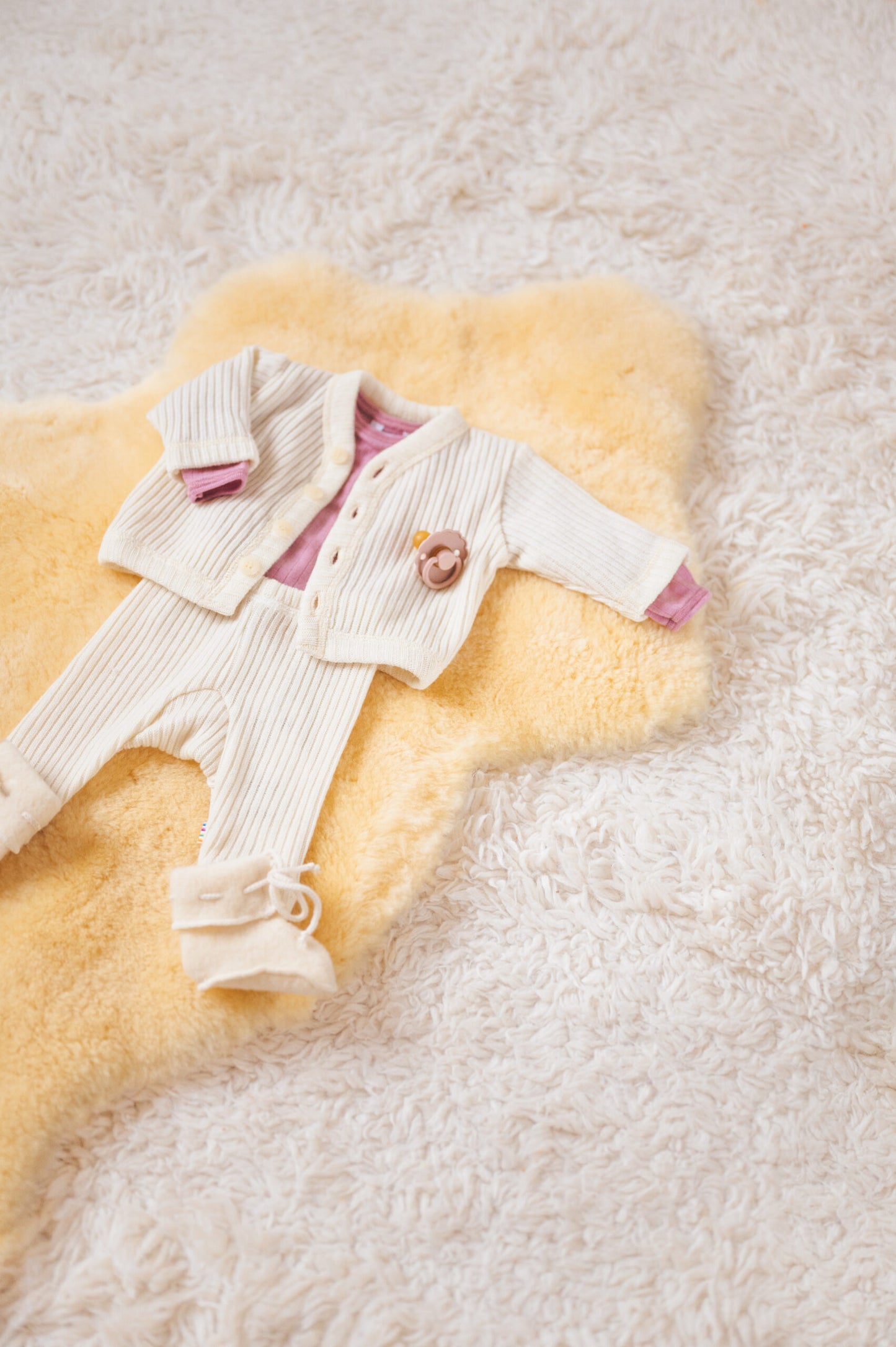 Engel Natur wolfleece babyslofjes – Naturel