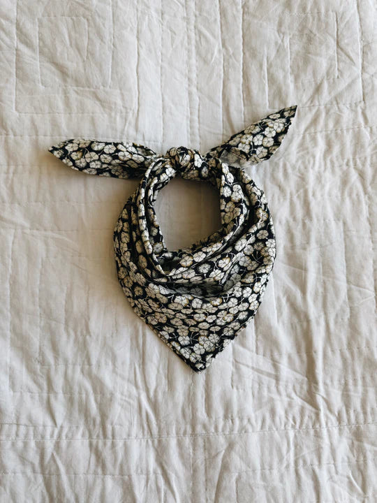 Lalaby katoenen bandana Vera – Snow Flower