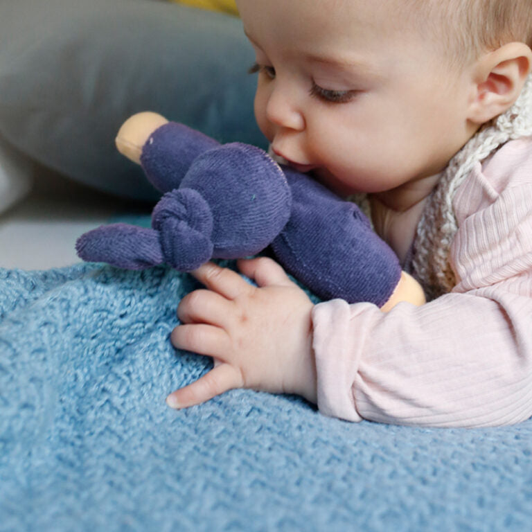 Nänchen Natur knuffelpopje Pimpel - Blau
